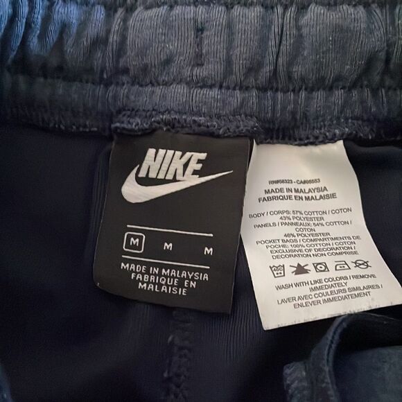 Nike Boys Blue Athletic Shorts - Picture 5 of 6